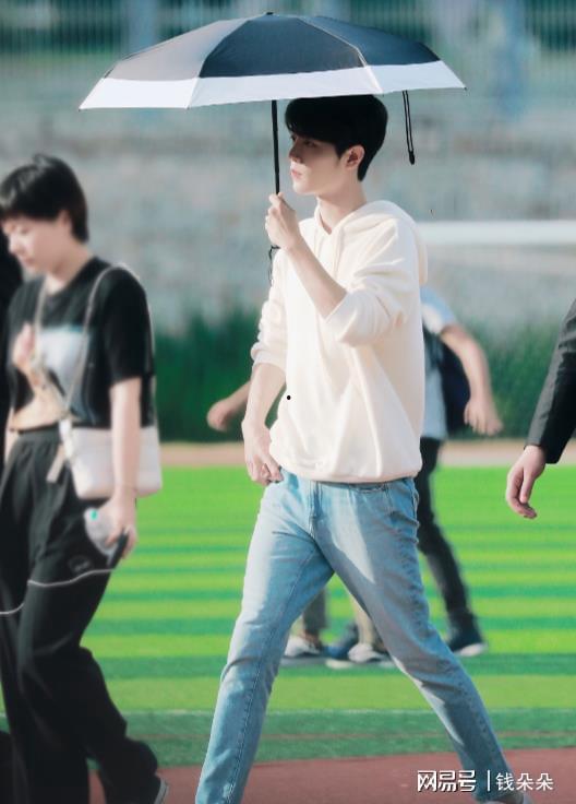 娱乐圈八卦吃瓜爆料肖战杨紫辟谣